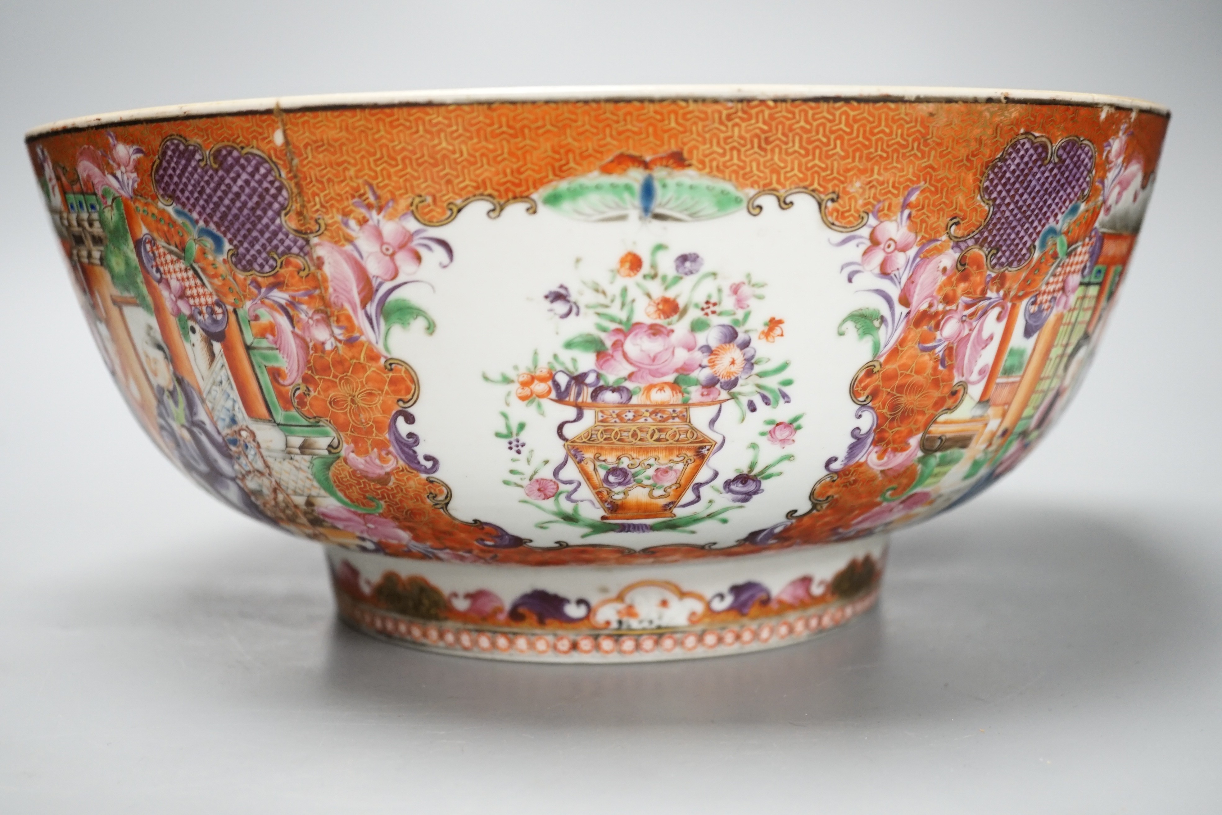 An 18th century Chinese export mandarin pattern porcelain bowl with hardwood stand 28.5cm diameter